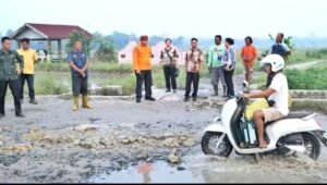 Pemkab Simalungun Seriusi Perbaikan Jalan Penghubung Huta Bayu Raja–Bosar Maligas